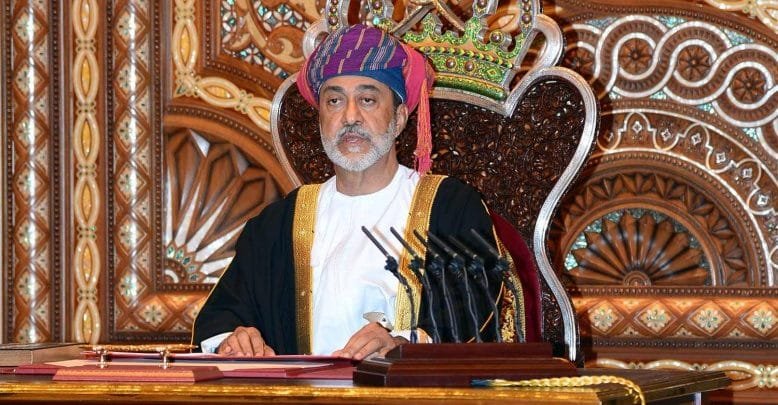 السلطان هيثم بن طارق